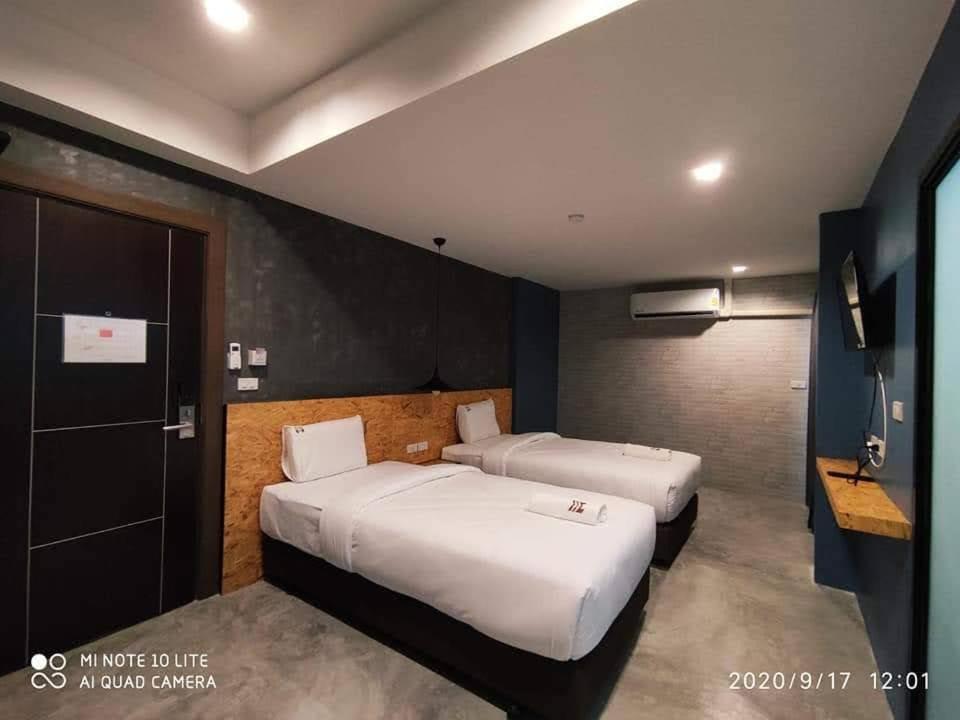 Modern Budget Hotel Hat Yai Exterior photo