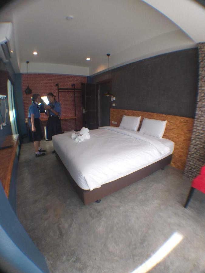 Modern Budget Hotel Hat Yai Exterior photo